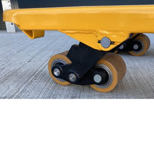 offshore-pallet-truck-with-hand-brake-rollers